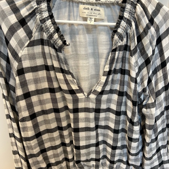 Anthropologie cloth & stone top size large - Picture 4 of 6